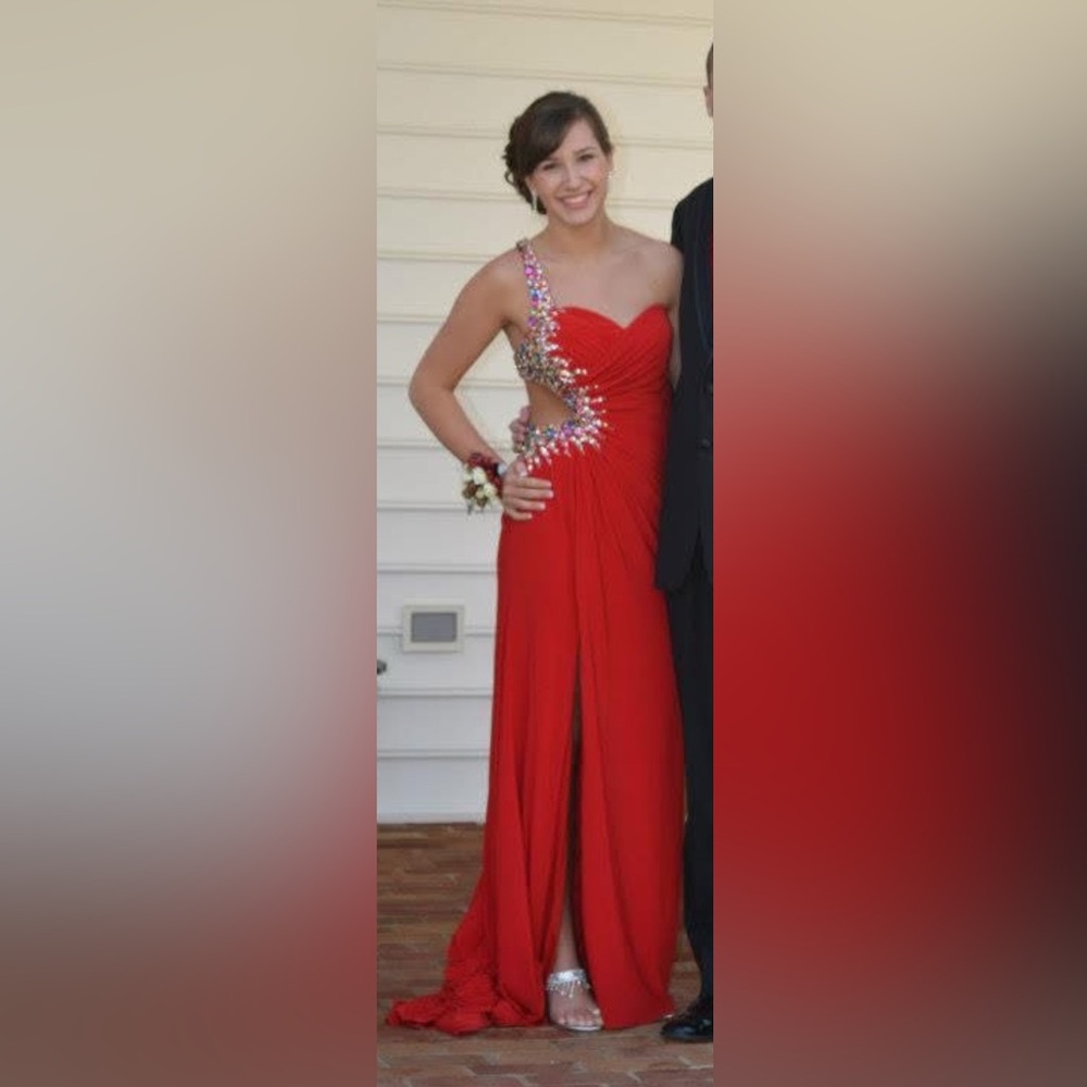 Elegant Red Dress Size 8